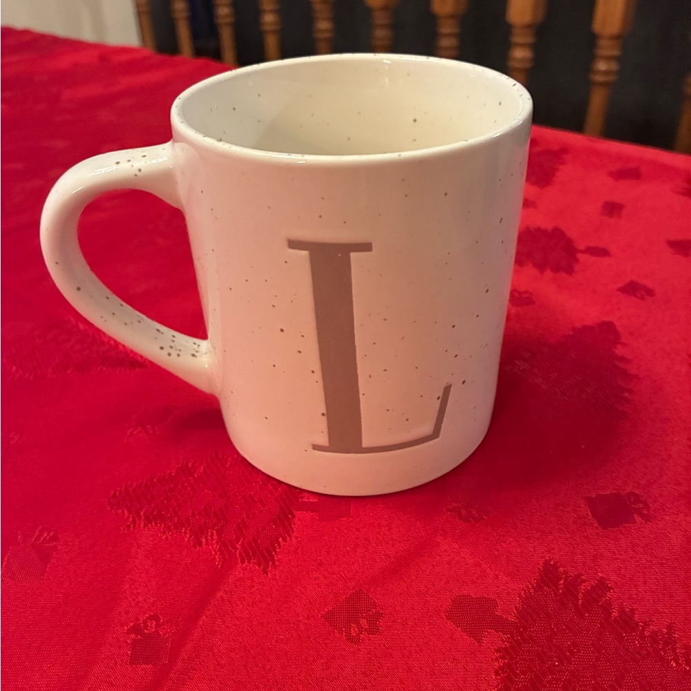 Threshold White Speckled Monogram Mug